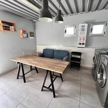 Bristol Sunset Private *