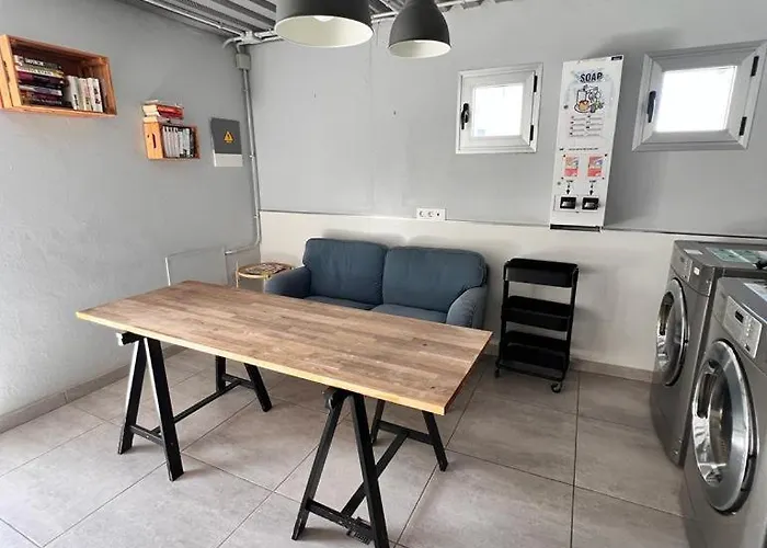 Bristol Sunset Private *