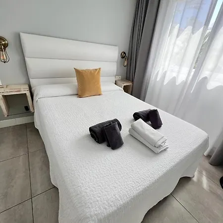 Bristol Sunset Private アパート コラレホ